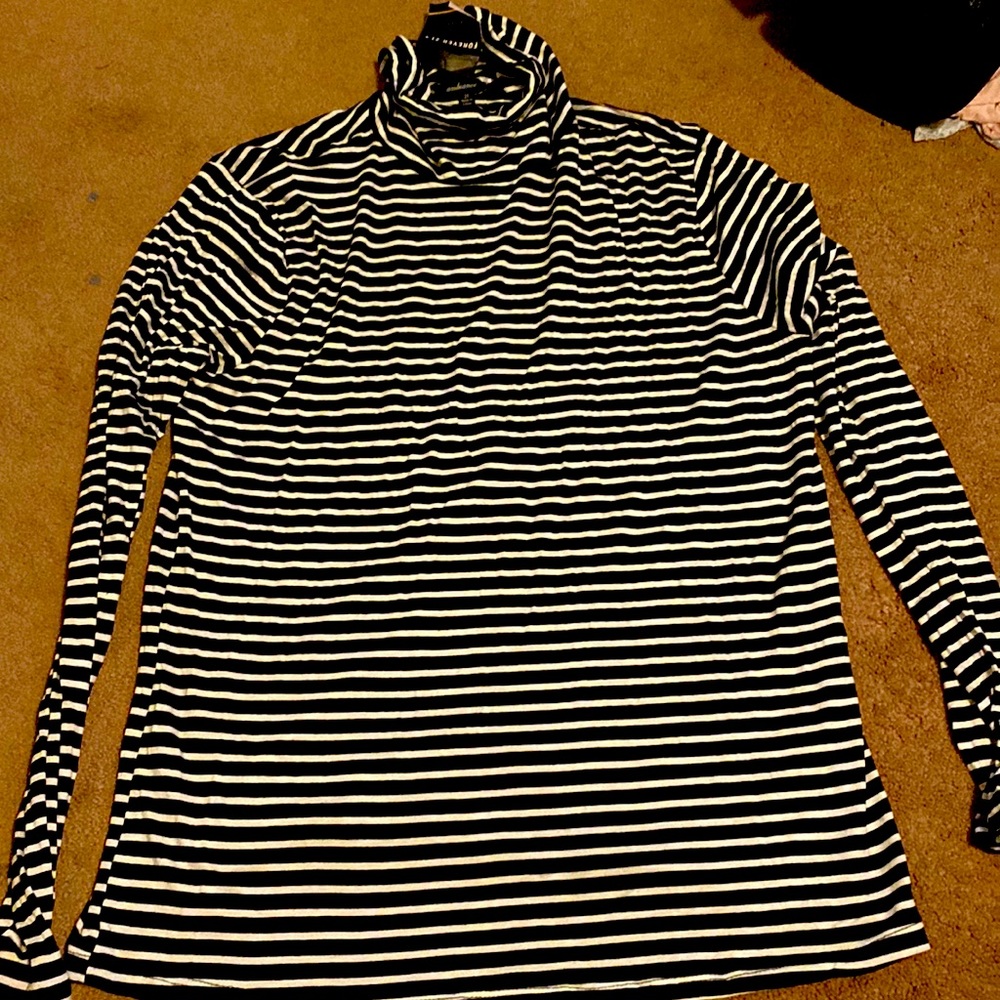 Black and white striped turtle neck shirt